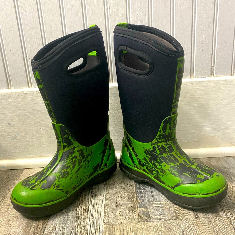 Bogs size 12